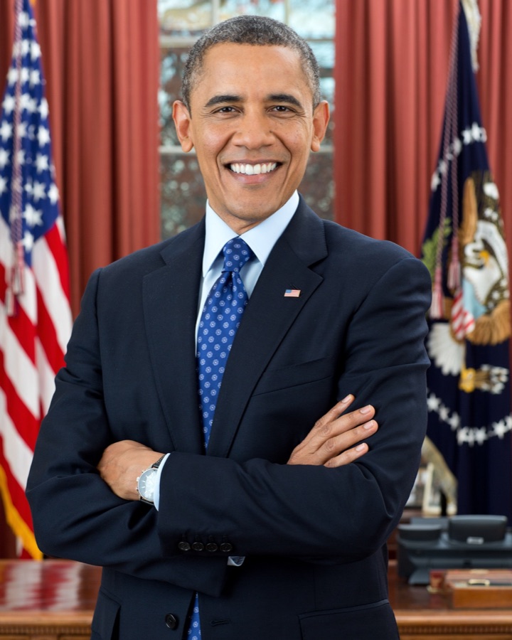 Original photo with its background, before cutting out in PhotoCut Studio